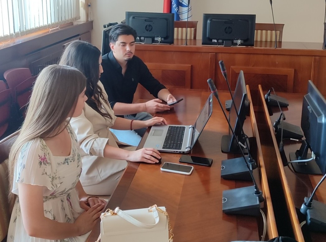 PARAGRAF LEX NAGRADIO NAJBOLJE STUDENTE PRAVNOG FAKULTETA U BANJOJ LUCI